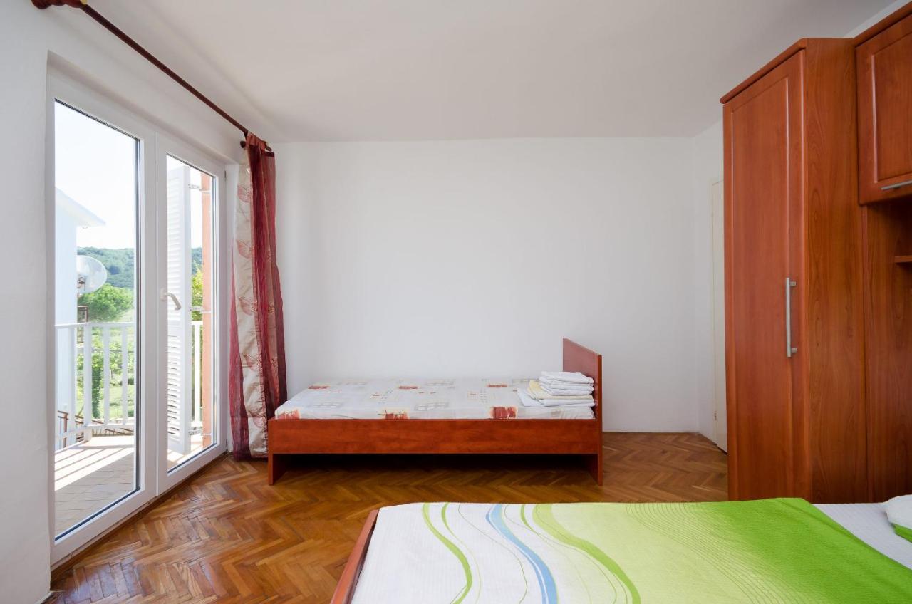 Apartments Elvira Lopar Exterior foto