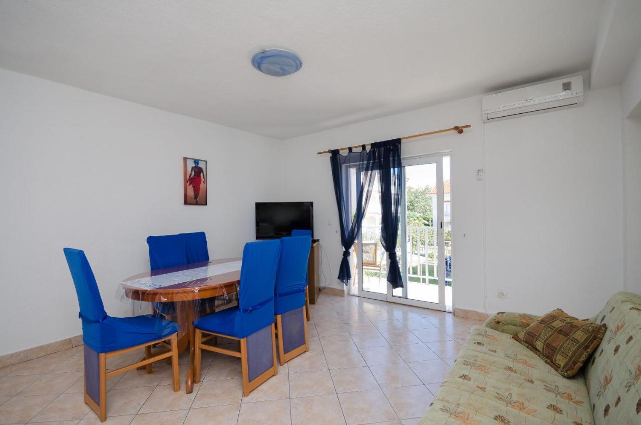 Apartments Elvira Lopar Exterior foto